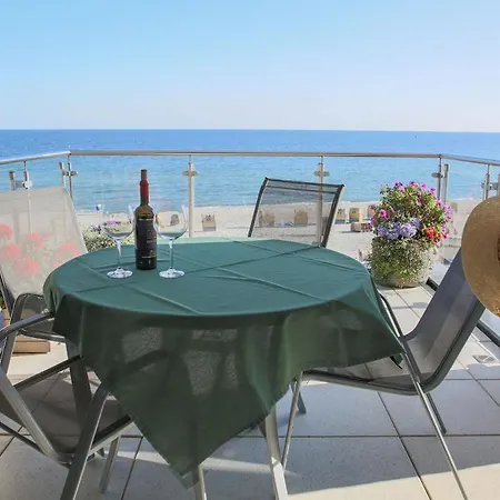 Strandburg Meereszauber Mit Ostseeblick